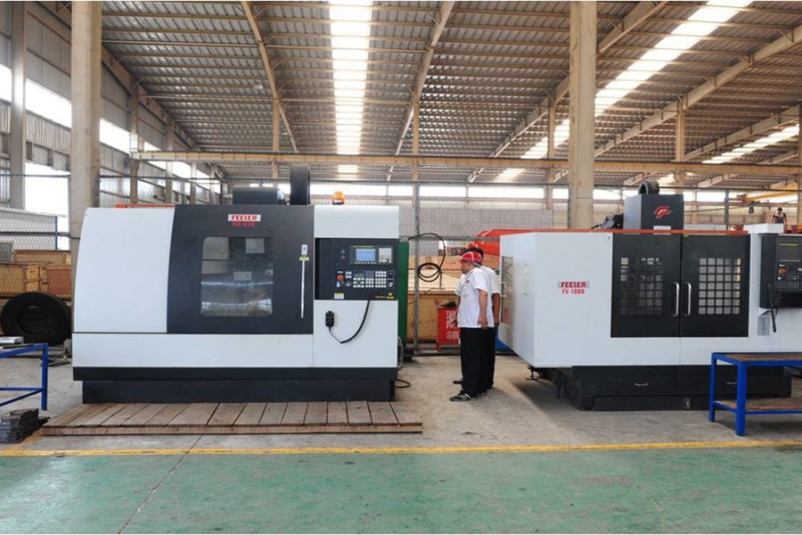 CNC Vertical Machining Center